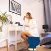 Samthocker mit Stauraum blau Bild 2