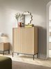Selsey 'Vellore' Highboard 2-türig, Eiche Vicenza Optik mit schwarzem Gestell, ca. 83 x 104 x 39 cm Bild 2