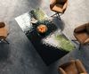 Esstisch Edge 200x100 Reliefglas Rauchschwarz 3D-Design V-Gestell Flachstahl Schwarz Bild 5