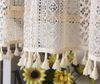 Agger Scheibengardine Boho-Spitzengardine, kurz, für Küchenfenster über der Spüle (1 St), Vintage-Gardine, gehäkelt, böhmisch, handgefertigt mit Quasten Bild 3