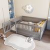 Kinder Bodenbett aus massivem Kiefernholz 140x200 cm mit Zaun & Tür,sicheres Spielbett,offenes Hausbett,Grau Bild 2