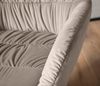 Loungesessel Samt Beige Design Clubsessel mit Metallbeine, Schalenstuhl gepolstert mit Rückenlehne, Cocktailsessel Lounge Armlehnen, Sessel mit Stoffbezug Bild 5