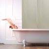 Relaxdays Duschrollo beige Bild 4
