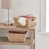 mDesign Seegraskorb Aufbewahrungkorb Flechtkorb mit Griffe 4er Set hellbraun Bild 4
