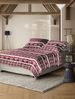 Irisette Wave Mako-Satin Bettwäsche 155x220 Karo Herzen Landhaus rot weiß 8761-60 Bild 2