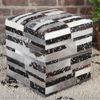 Patchwork Fell Hocker Rinara Bild 2