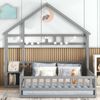 Bett 140x200 cm im Hausdesign mit 31 cm Geländer und Nachttisch – robustes Kiefernholz für Kinderzimmer Bild 2
