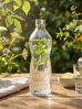 WestCraft Trinkflasche Bormioli Aqua Flasche 1L Weiß 1 Liter 3x Glasflasceh, Spülmaschinenfest, geeignet für Wasser, Saft, Limo, Kefir und Milch Bild 4