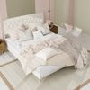 Flieks Polsterbett 140x200cm, Doppelbett mit Nietendesign Kopfteil, Samt, Beige Bild 3