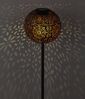 Dehner LED Solarleuchte Solar-Stab Lemba, warmweißes Licht, IP44, Höhe 88 cm, Ø 18 cm, Warmweiß, eleganter Gartenstecker mit 6 Stunden Leuchtdauer, auch Akkubetrieb Bild 4