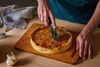Fiskars Functional Form Pizzaschneider, Pizza Schneider, Pizzaroller, Pizzamesser, Kunststoff, 1019533 Bild 2