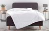 OTTO home Microfaserbettdecke Microlux, Bettdecke 135x200 cm und Übergrößen bis 240x220cm, Füllung: Feuchtigkeitsregulierende 3D Klimafaser (Polyester), Bezug: Microfaser-Feinbatist, fest versteppter Bezug - keine Bettwäsche nötig, Sommer, Winter Bild 2