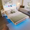 Polsterbett 140x190 cm ohne Matratze mit LED, Ladestation, 2 ineinander verschiebbaren Nachttischen und modernem Schwimmbett-Design Bild 2