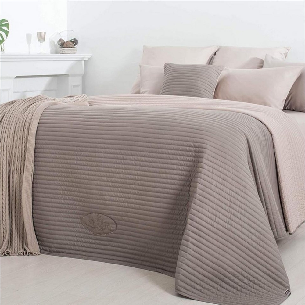 SEI Design Bettüberwurf Royal taupe-beige 240x260 cm, bestickt und Wendefunktion Bild 1