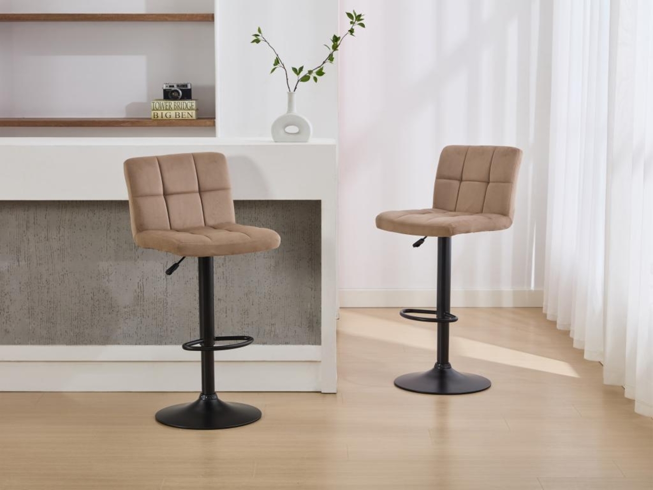 Vente-unique - Barhocker 2er-Set höhenverstellbar - Samt & Metall - Beige - JUSTANA Bild 1