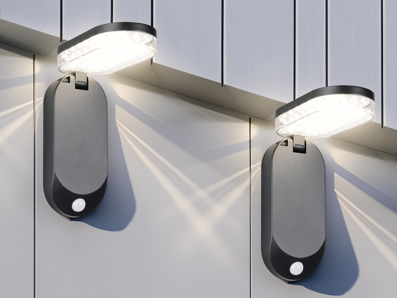 2er SET Solar Wandleuchte mit Bewegungsmelder & dezentem Dauerlicht Bild 1