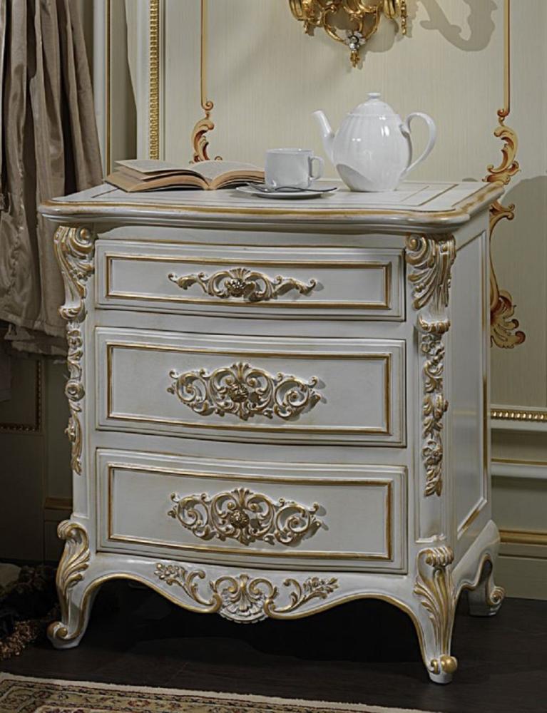 Casa Padrino Luxus Barock Nachtkommode Weiß / Gold 56 x 39 x H. 72 cm - Prunkvoller Barock Nachttisch - Schlafzimmer Möbel - Hotel Möbel - Schloss Möbel - Luxus Qualität - Made in Italy Bild 1