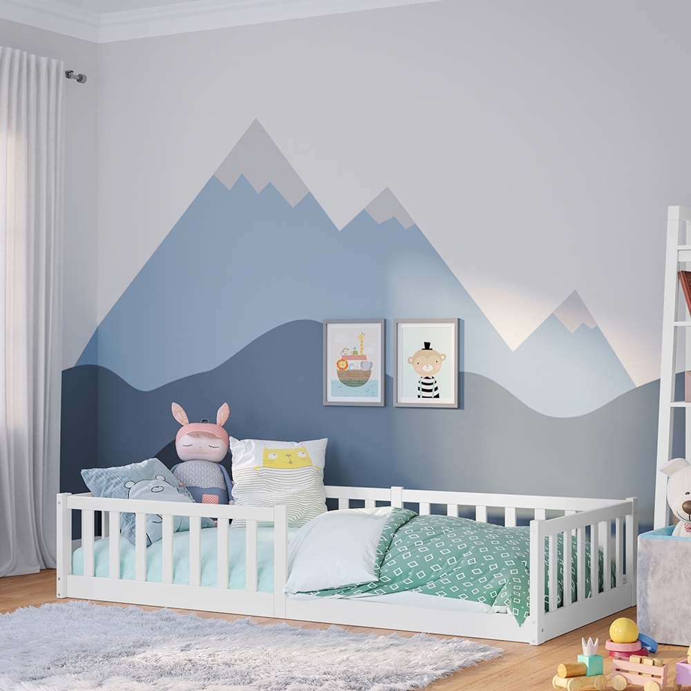 Bellabino 'Vere' Bodenbett 90x200 cm, weiß, Massivholz Kiefer, Montessori Kinderbett mit Rausfallschutz und Lattenrost Bild 1