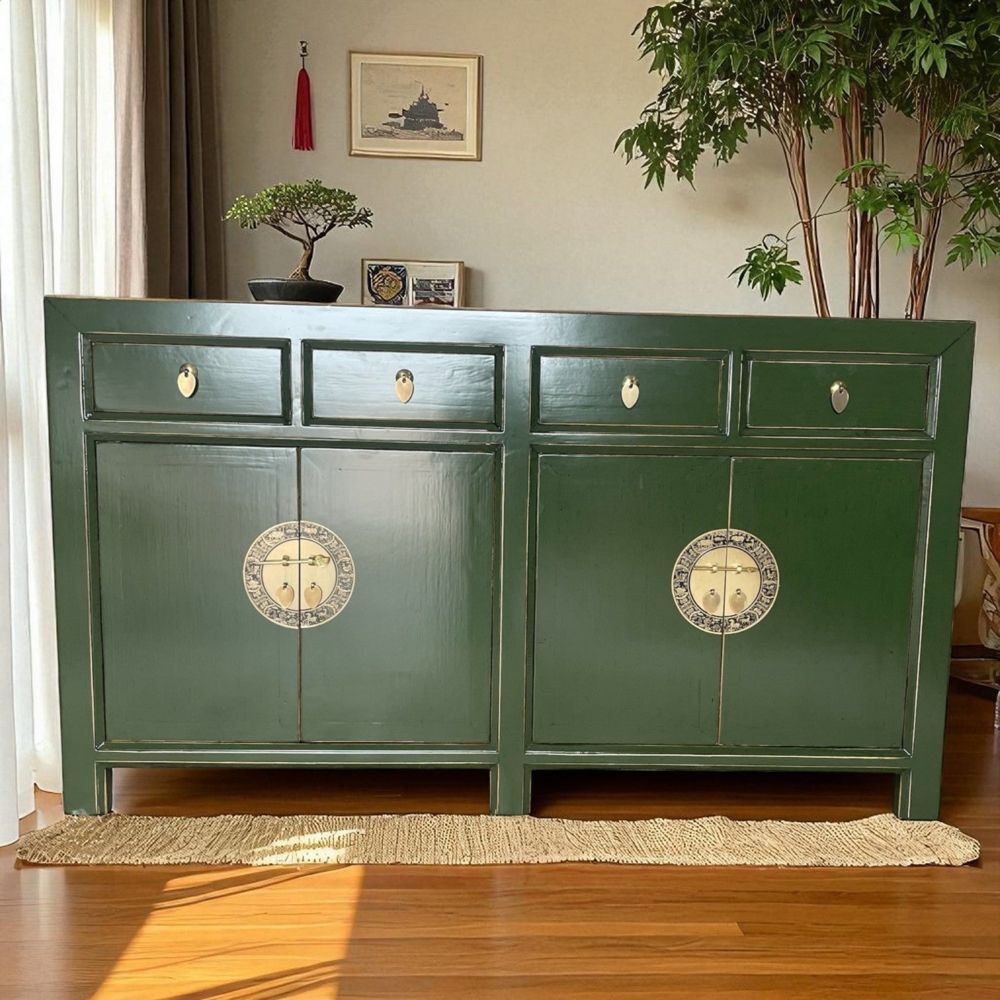 Chinesisches Sideboard Grün Krokodilgrün Messingbeschlag vintage schlicht Schrank Kommode Kolonial-Stil Antik-Stil Lowboard asiatisch orientalisch Fernost shabby-chic Landhaus Bild 1