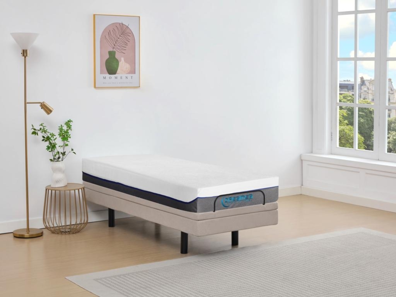 Dekoratives Bett mit elektrischer Relaxfunktion + Memory-Schaum-Matratze - 80x200 cm - Stoff - Beige - MENASINA von DREAMEA Bild 1