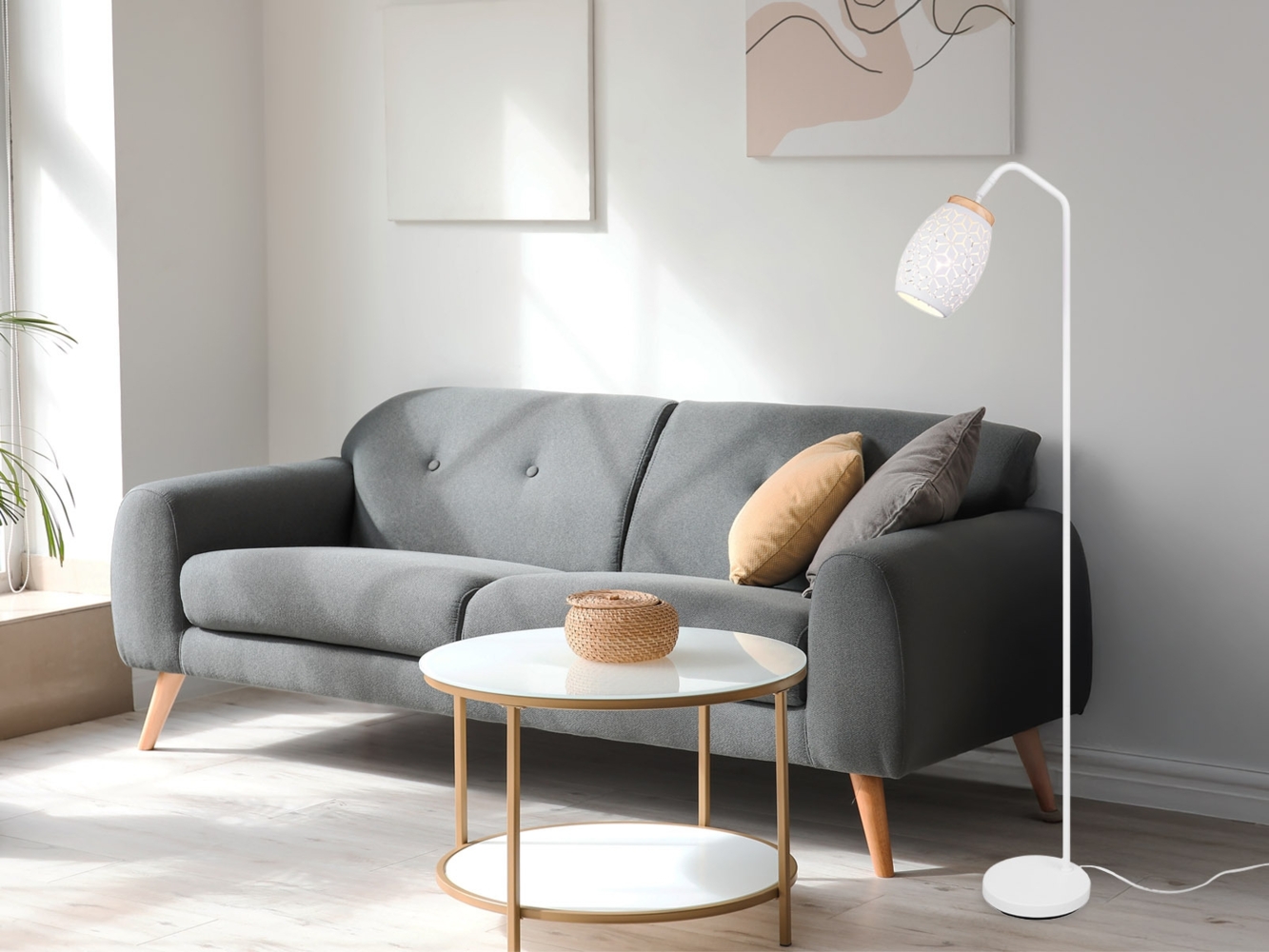 Stehleuchte BIDAR in Weiß mit ausgefallenem Stanzmuster, Höhe 147cm Bild 1