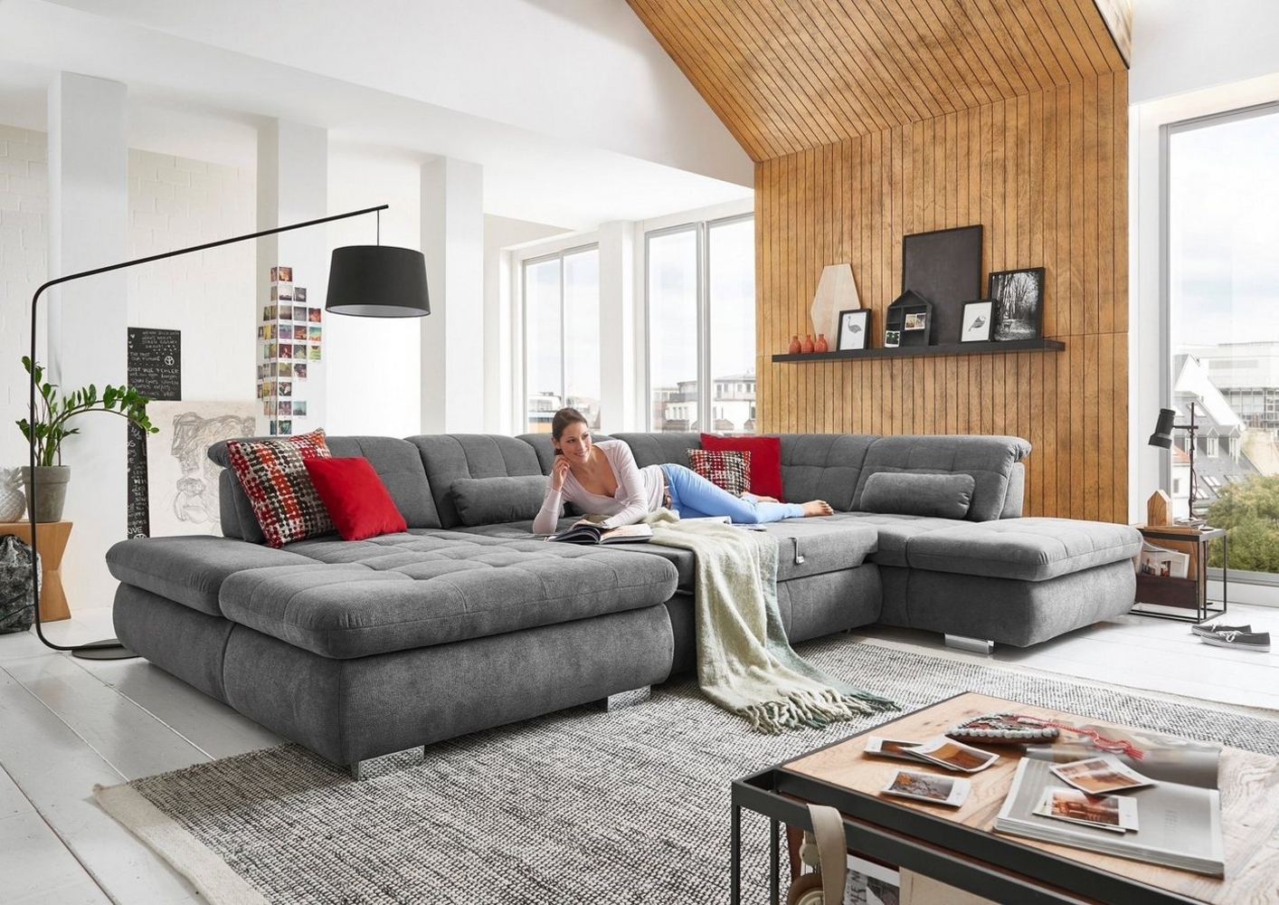 Die PlanBar Wohnlandschaft MP-IN17004 U-Form, wahlweise mit Funktionen, Kaltschaum-Polsterung Bild 1