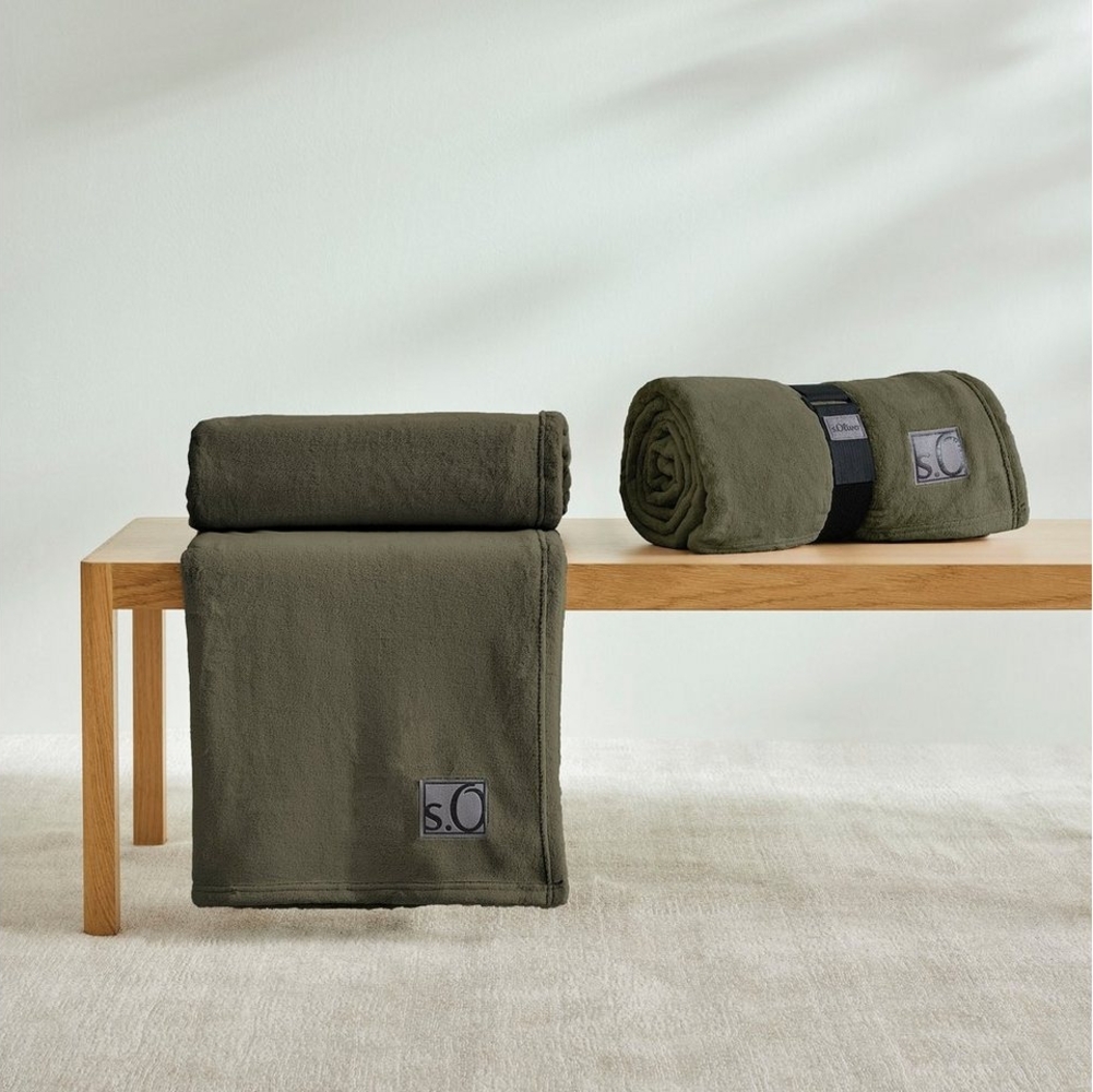 s.Oliver 'Oro' Wohndecke, flauschig, warm & waschbar, Polyester grün, 150x200 cm Bild 1