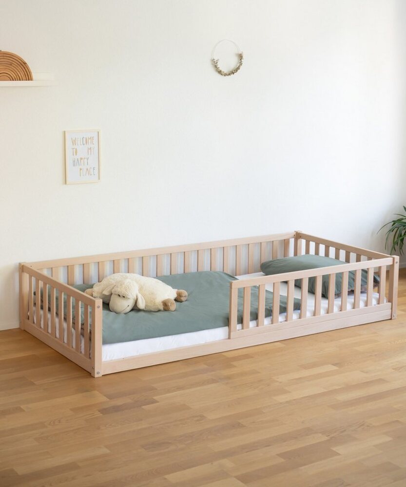 Ehrenkind Kinderbett Bodenbett in Buche FSC® zertifizert mit Rausfallschutz (Montessori Bett, Jugendbett, Bodenbett 90x200 cm), in verschiedenen Ausführungen Bild 1