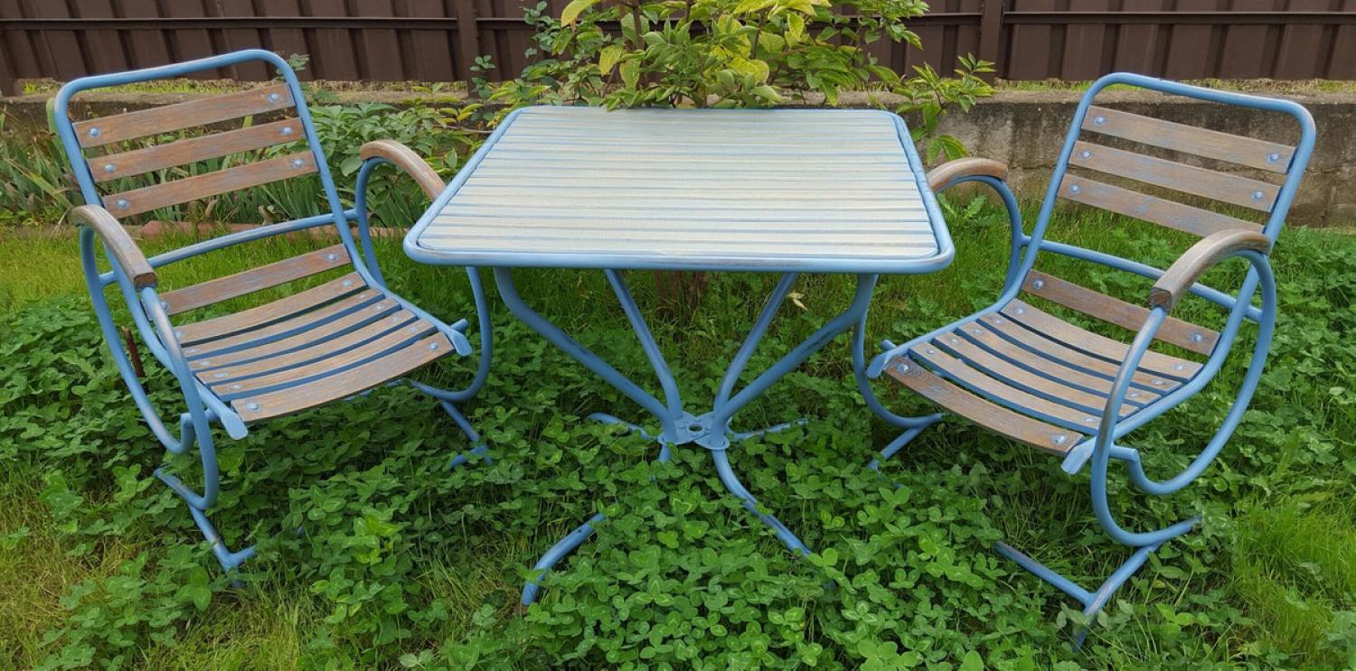 Casa Padrino Jugendstil Gartenmöbel Set Vintage Hellblau / Braun - Handgefertigtes 3 Teiliges Gartenset mit Tisch und 2 Stühlen Bild 1