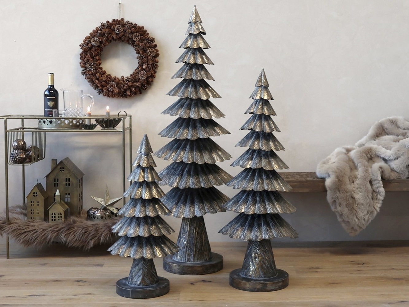 Chic Antique Künstlicher Weihnachtsbaum Weihnachtsbaum aus Metall 132cm Weihnachtsdeko Chic Antique 52018-13 Bild 1