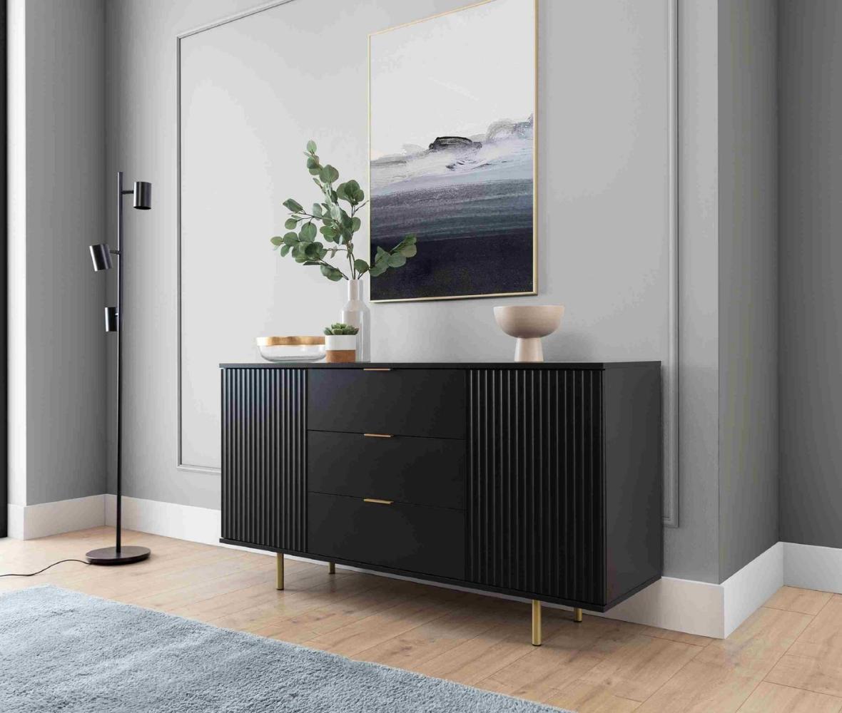 Furnix Kommode Nadija K2D3SZ Sideboard mit Schubladen und Metallfüßen Farbauswahl, Lamellenoptik, pflegeleicht, Made in EU Bild 1