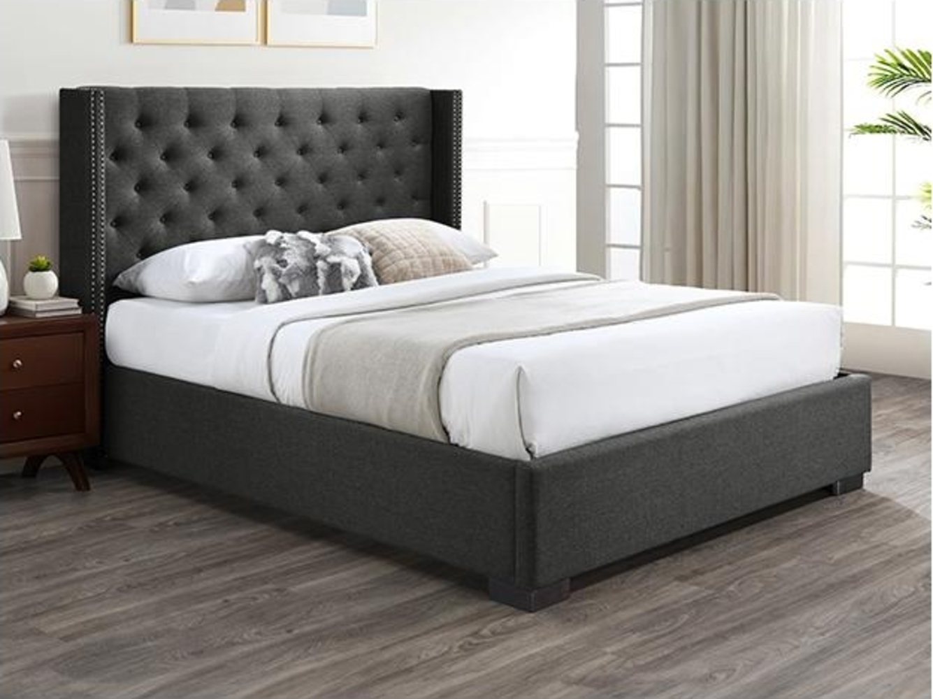 Vente-unique - Bett mit Bettkasten mit gestepptem Kopfteil + Matratze - 180 x 200 cm - Stoff - Grau - MASSIMO Bild 1
