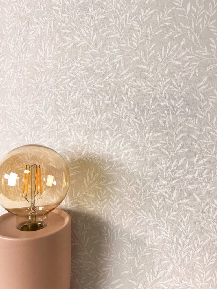 Newroom Vliestapete, Beige Tapete Floral Zweige - Vintage Blumentapete Weiß Romantisch 3D Optik Blätter für Schlafzimmer Wohnzimmer Küche Bild 1