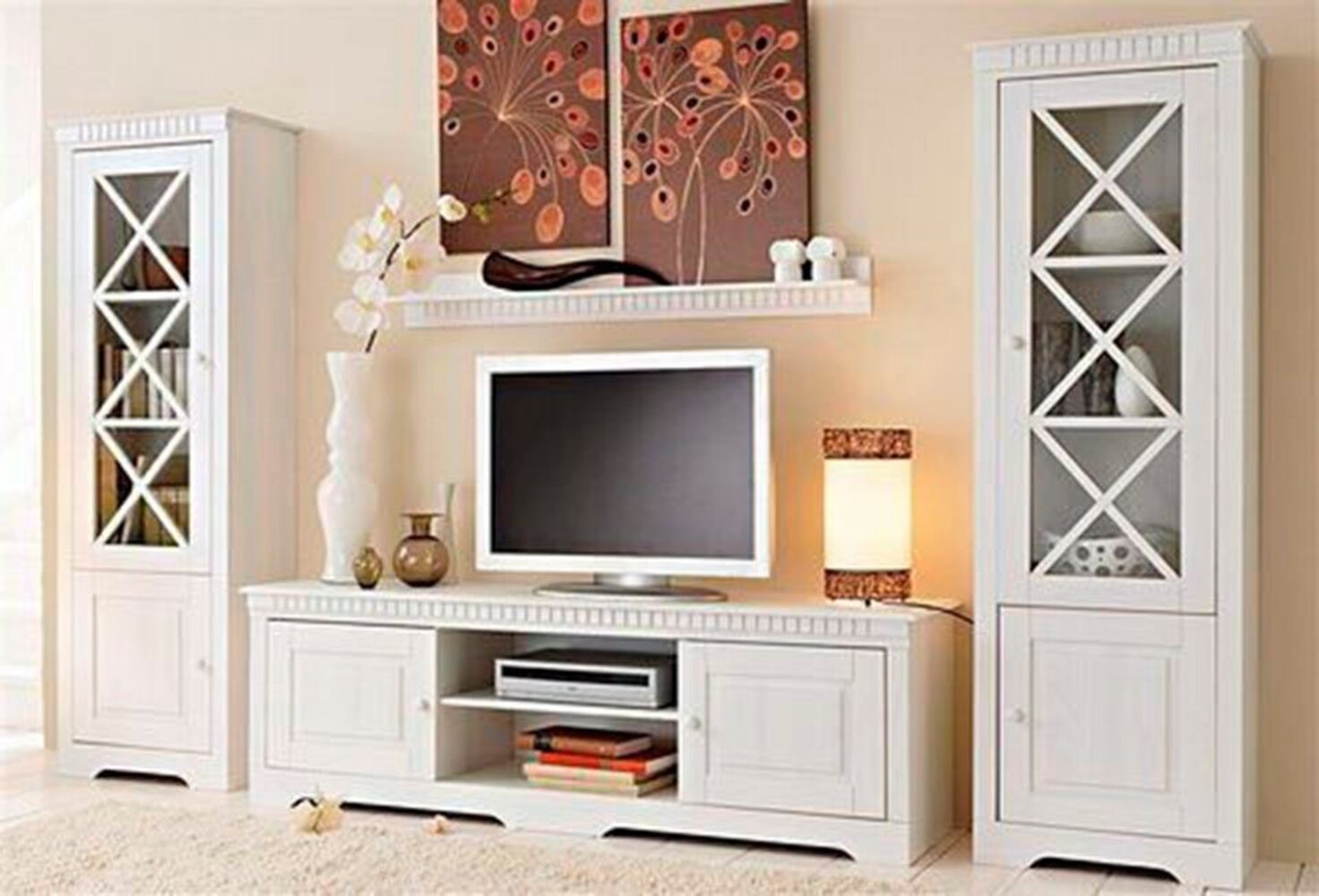 Home affaire Wohnwand Lisa, (Set, 3-St), bestehend aus zwei Vitrinen und einem Lowboard, massives Kiefernholz Bild 1