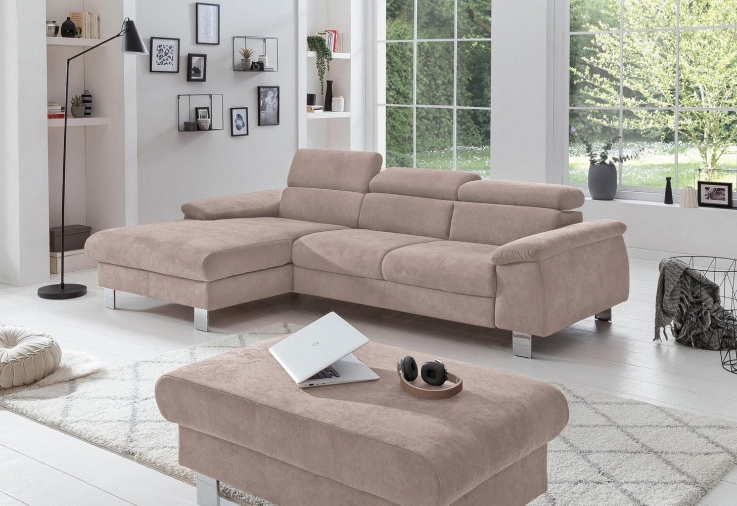 COTTA Polstergarnitur Komaris, (Set), bestehend aus Ecksofa und Hocker, mit Kopfteilverstellung Bild 1