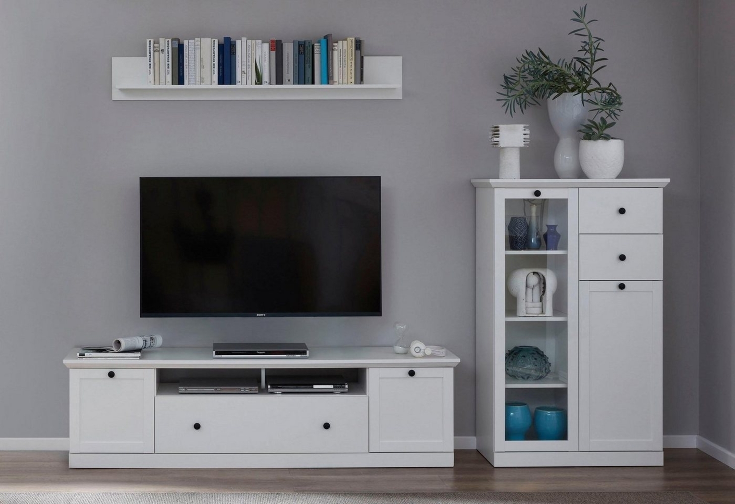Home affaire Wohnwand Örebro, (Set, 3-St), zeitloser Landhausstil, mit Vollauszug, Beleuchtung optional Bild 1