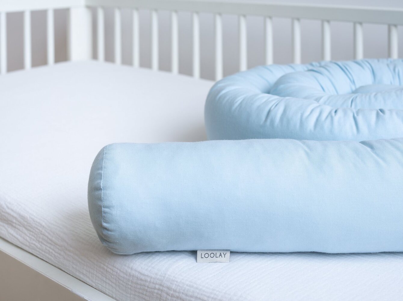 Loolay Nestchenschlange 100% BLAU Baumwolle Multifunktion PREMIUM Bettschlange Stoffschlange, (Bettumrandung Krabbeldecke Babybett Umrandung Schlange Bett Kopfschutz, Zierkissen Bettrolle Dekokissen Zugluftstopper - Super GESCHENK), LOOLAY® - 100% Euro... Bild 1