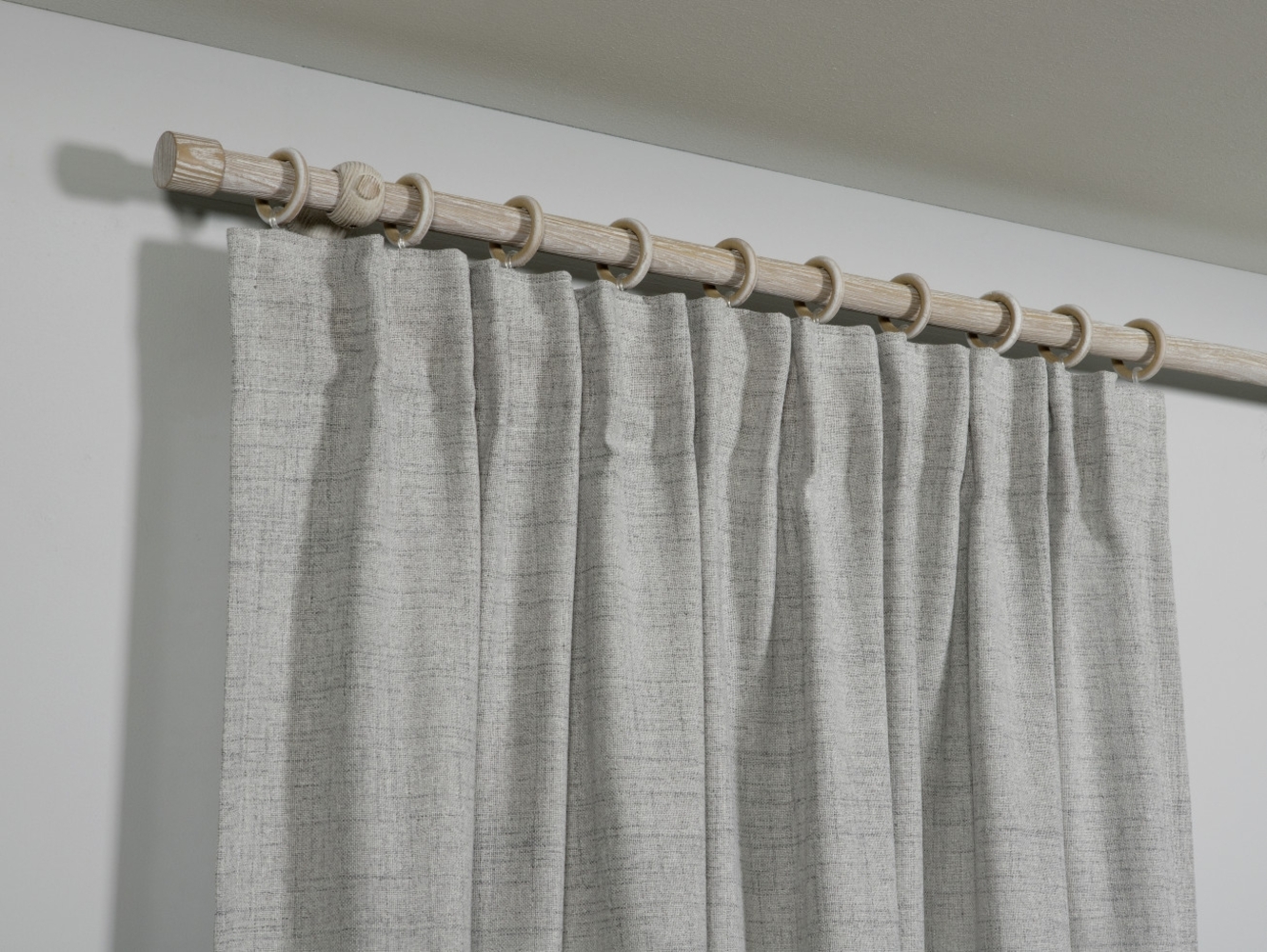 Gardinia Holz-Gardinenstangen-Set Shorty 1-Lauf Ø 25 mm Castell-Eiche 240 cm Bild 1