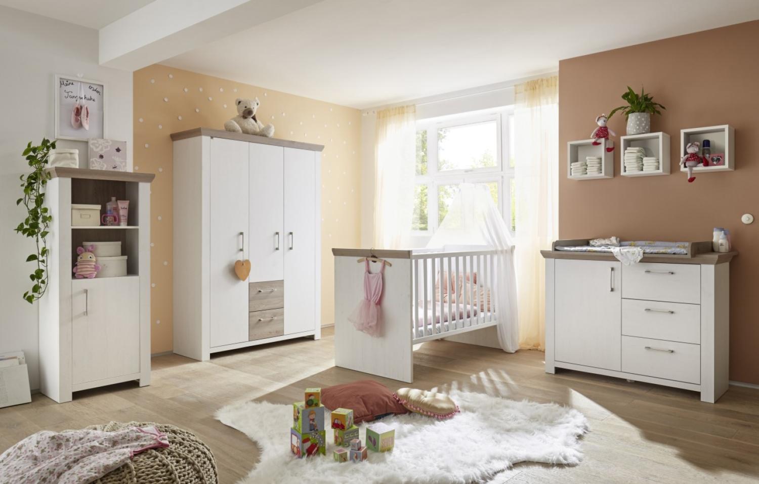 Babyzimmer New York in Anderson Pine von Mäusbacher 6 teilig mit Kleiderschrank, Kinderbett Babybett mit Umbauseiten, Lattenrost, Wickelkommode und Beistellschrank - - Babyzimmermöbel, Sparset, Baby, Kinderzimmermöbel, Kinderzimmer, Babymöbel - MD110652 Bild 1