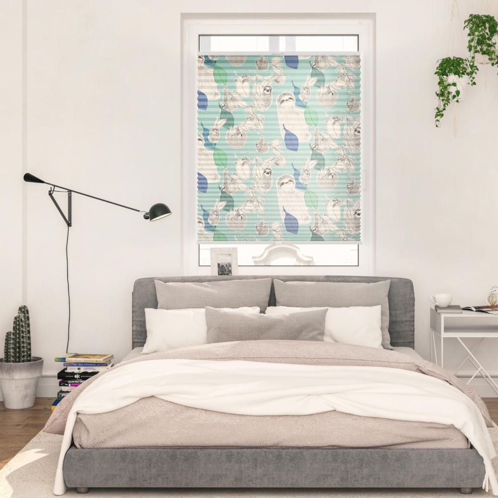 Lichtblick Design Plissee mit Motiv Sloths On Turquoise, 1015 Tageslicht - Blickdicht; einfache Installation mit Klemmträgern, von beiden Seiten sichtbar, 130 x 45 x 2,5 cm Bild 1