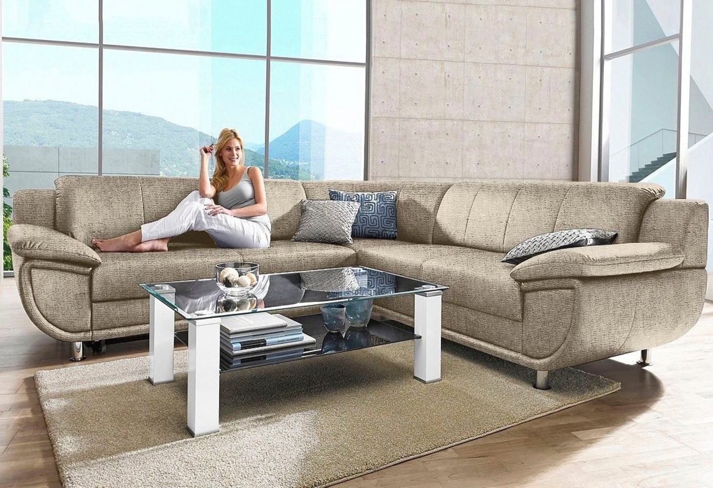 TRENDMANUFAKTUR Ecksofa Rondo wahlweise mit Schlaffunktion, 267x247 cm (BxT), breite Armlehnen, L-Form, wahlweise mit Federkern bestellbar, Füße chromfarben Bild 1