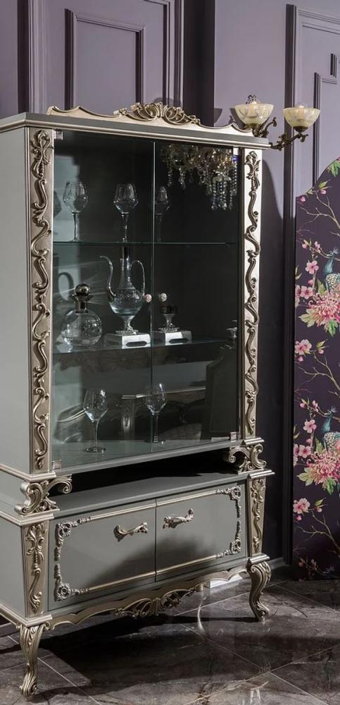 Casa Padrino Luxus Barock Vitrine Grau / Silber 110 x 47 x H. 201 cm - Massivholz Vitrinenschrank im Barockstil - Edel & Prunkvoll Bild 1