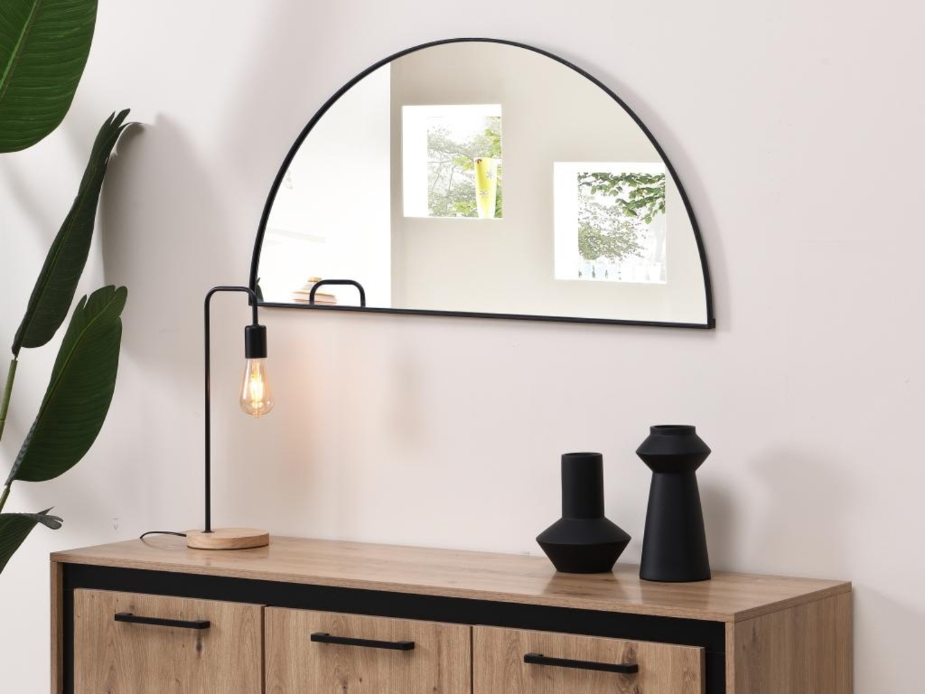 Vente-unique - Spiegel halbrund Design - 50 x 100 cm - Schwarz - GAVRA Bild 1