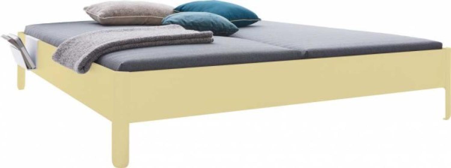 NAIT Doppelbett farbig lackiert Wachsgelb 180 x 210cm Ohne Kopfteil Bild 1