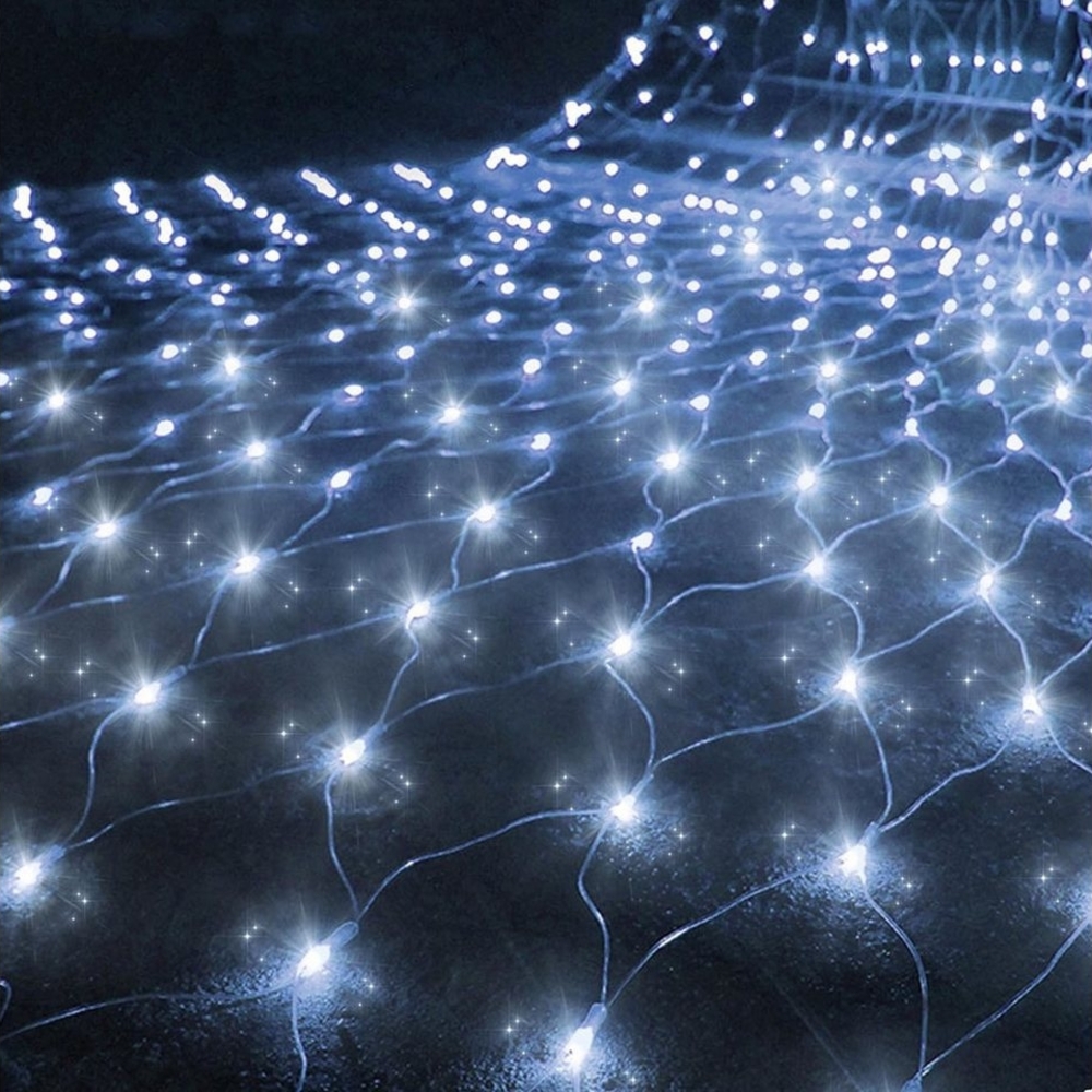 Merry 2024 LED-Lichternetz LED Lichterkette Dekolicht,Weihnachtsbeleuchtung,LED Vorhang Licht, 8 Modi,1.5x1.5M/2x2M/2x3M/4x6M,für Halloween,Party,Fensterdeko Bild 1