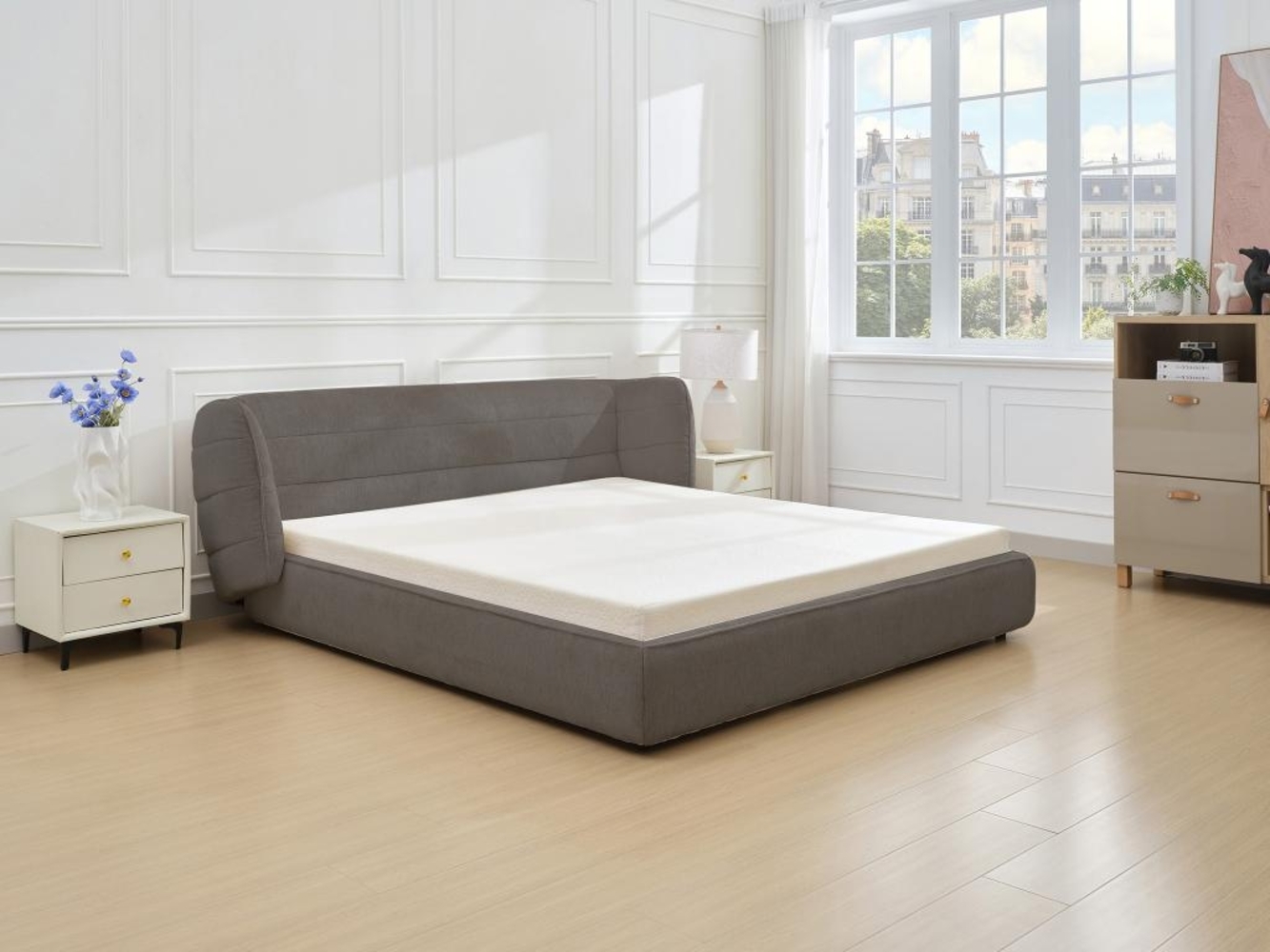 Vente-unique - Bett 140 x 200 cm mit geschwungenem Kopfteil + Matratze - Bouclé-Stoff - Grau - LARUMO von Maison Céphy Bild 1