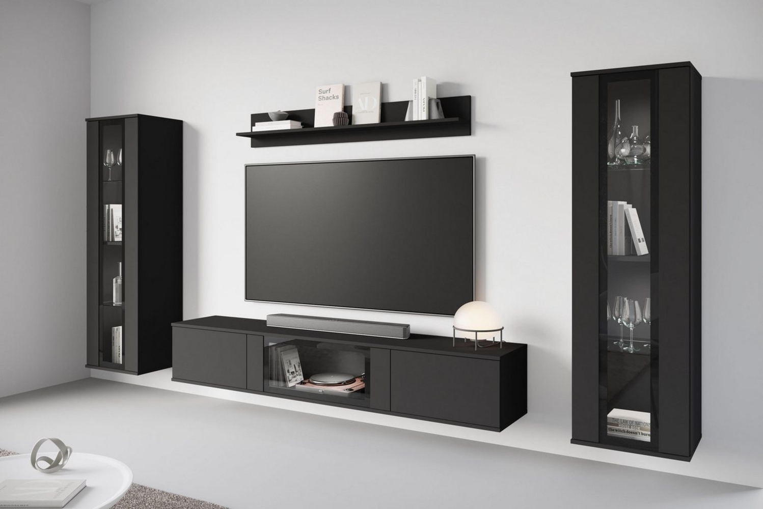 INOSIGN Wohnwand Caro, stehend und hängend montierbar, (Komplett-Set, 4-St, Vitrine Türanschlag links/rechts wechselbar), grifflose Design, höhenverstellbare Einlegeböden Bild 1