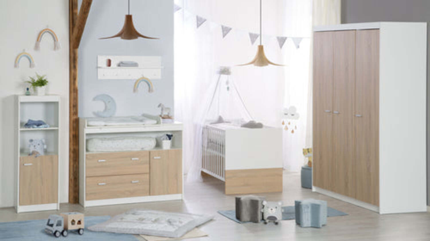 roba Kindermöbelset 'Gabriella' - Gitterbett 70 x 140 cm - Wickelkommode breit mit Aufsatz - Weiß / Eiche Bild 1