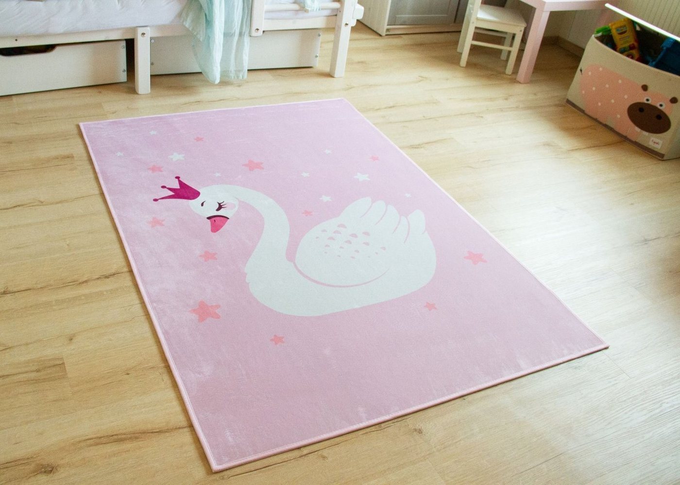 Kinderteppich Sweet Dreams - Schwan, Größe: 100x160 cm Bild 1