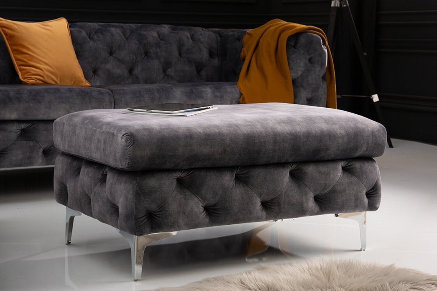 riess-ambiente Fußhocker MODERN BAROCK 92cm dunkelgrau / silber (Einzelartikel, 1 St), Wohnzimmer · Samt · 3-Sitzer · Federkern · Chesterfield Bild 1